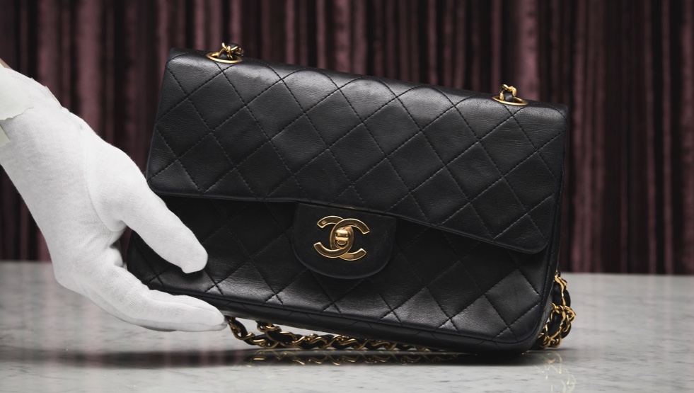 ラクサスのバッグの画像