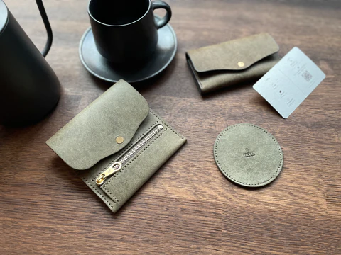 モクの財布の写真