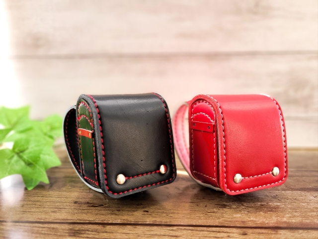 並んだミニランドセルの写真