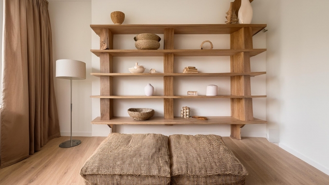 木製の棚の写真